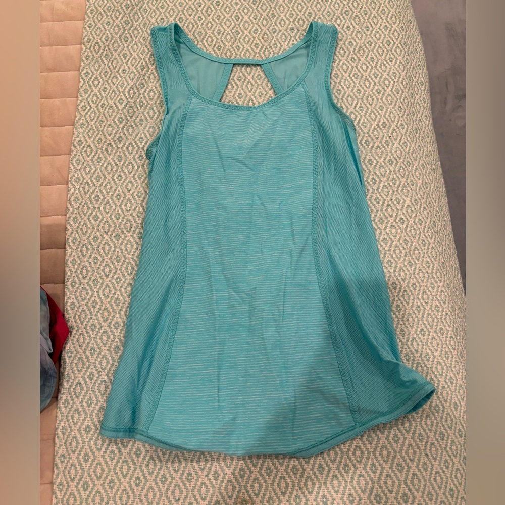 Lululemon tank top